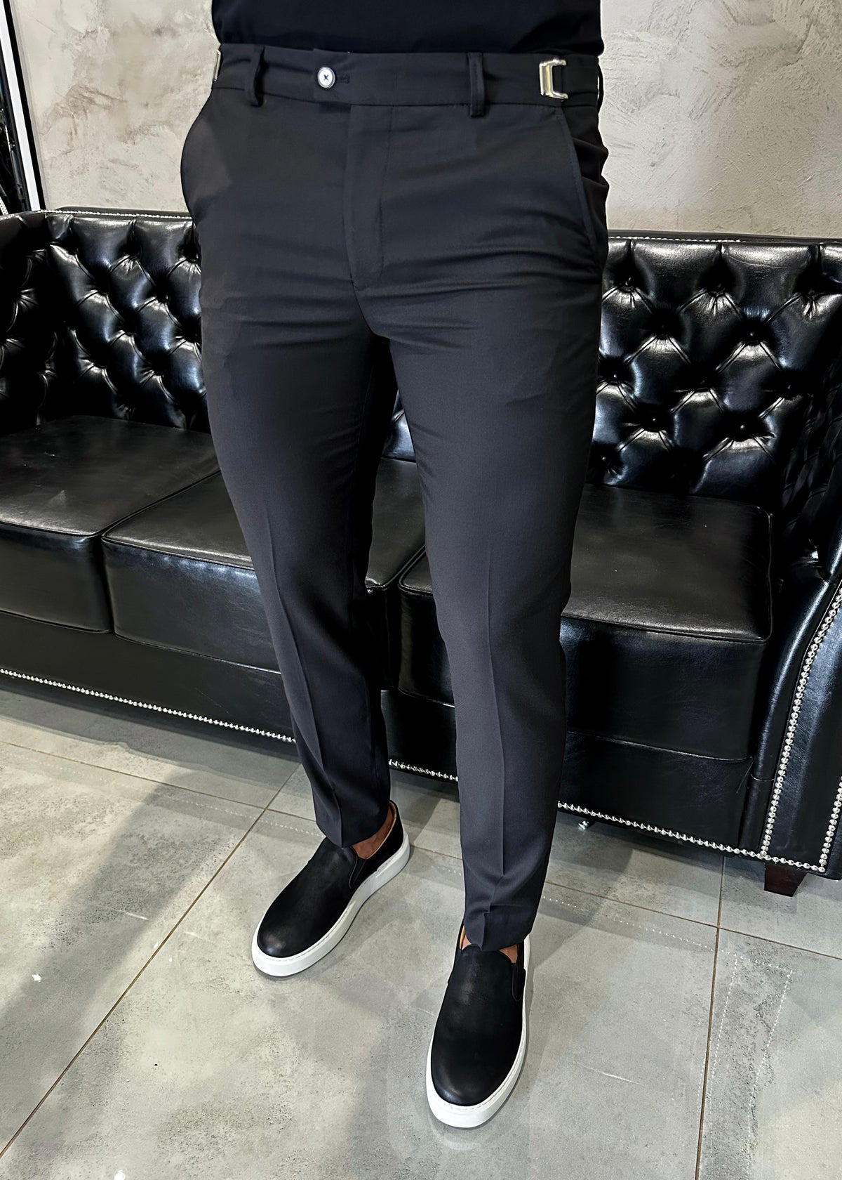 Calça Alfaiataria DL67 com Ajuste Lateral Preta