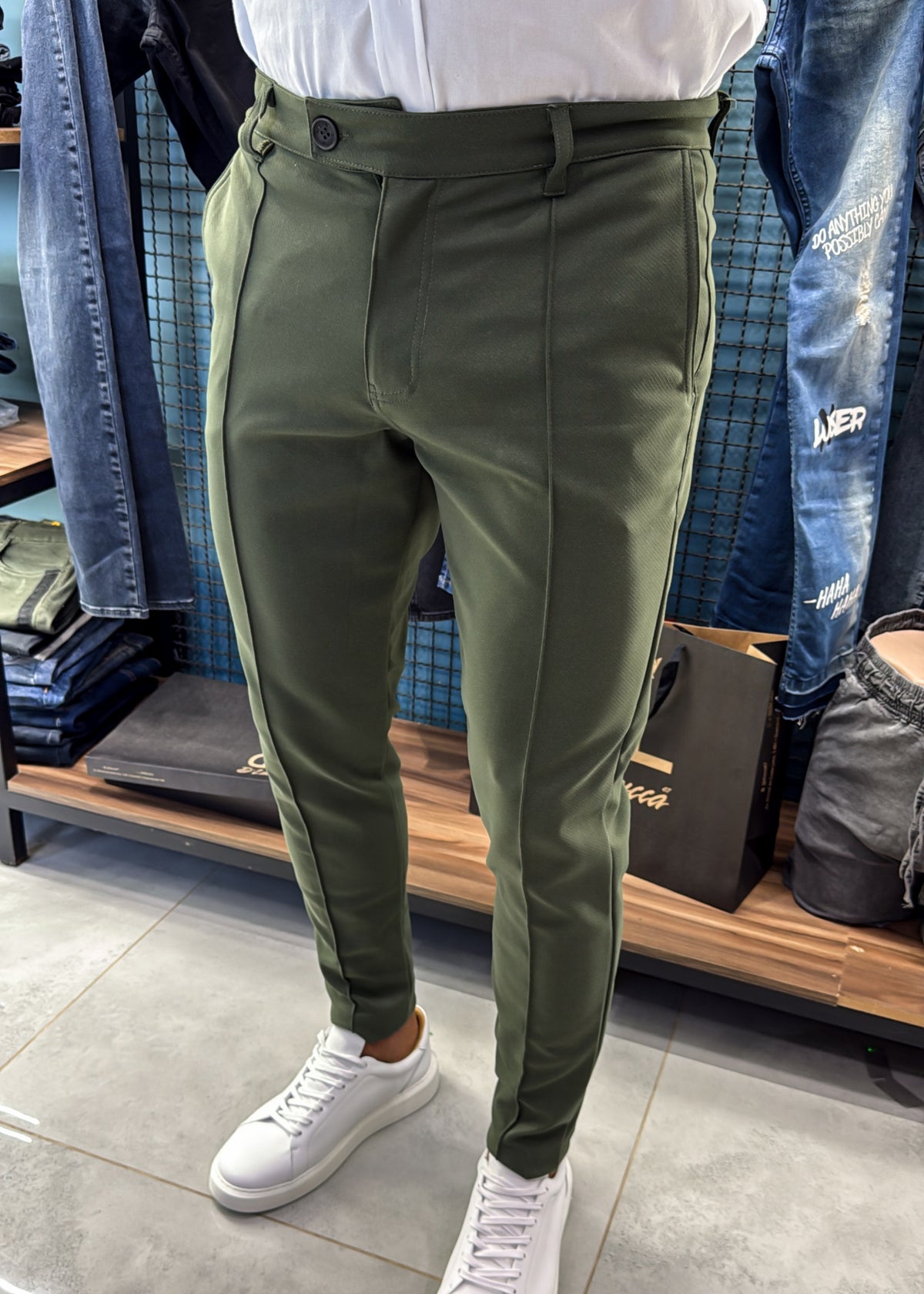 Calça Alfaiataria Malha Encorpada Militar