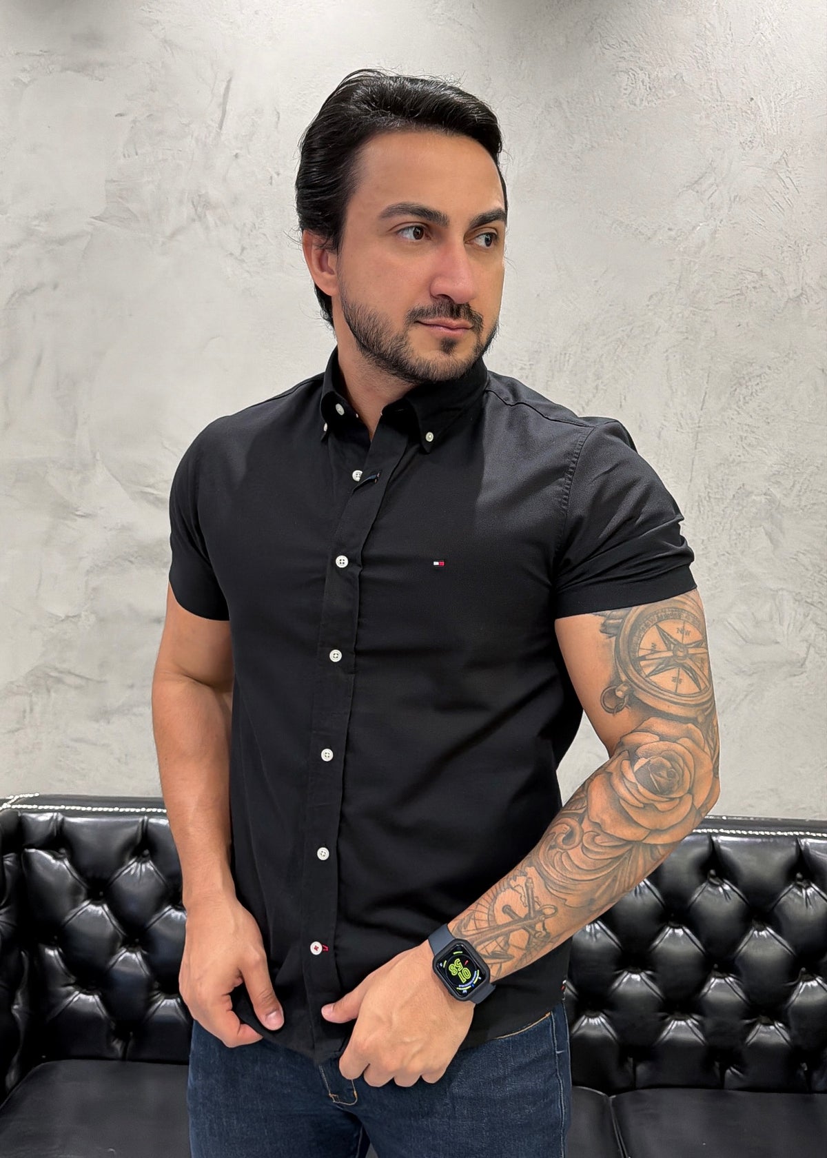 Camisa T. H. M/Curta Preto