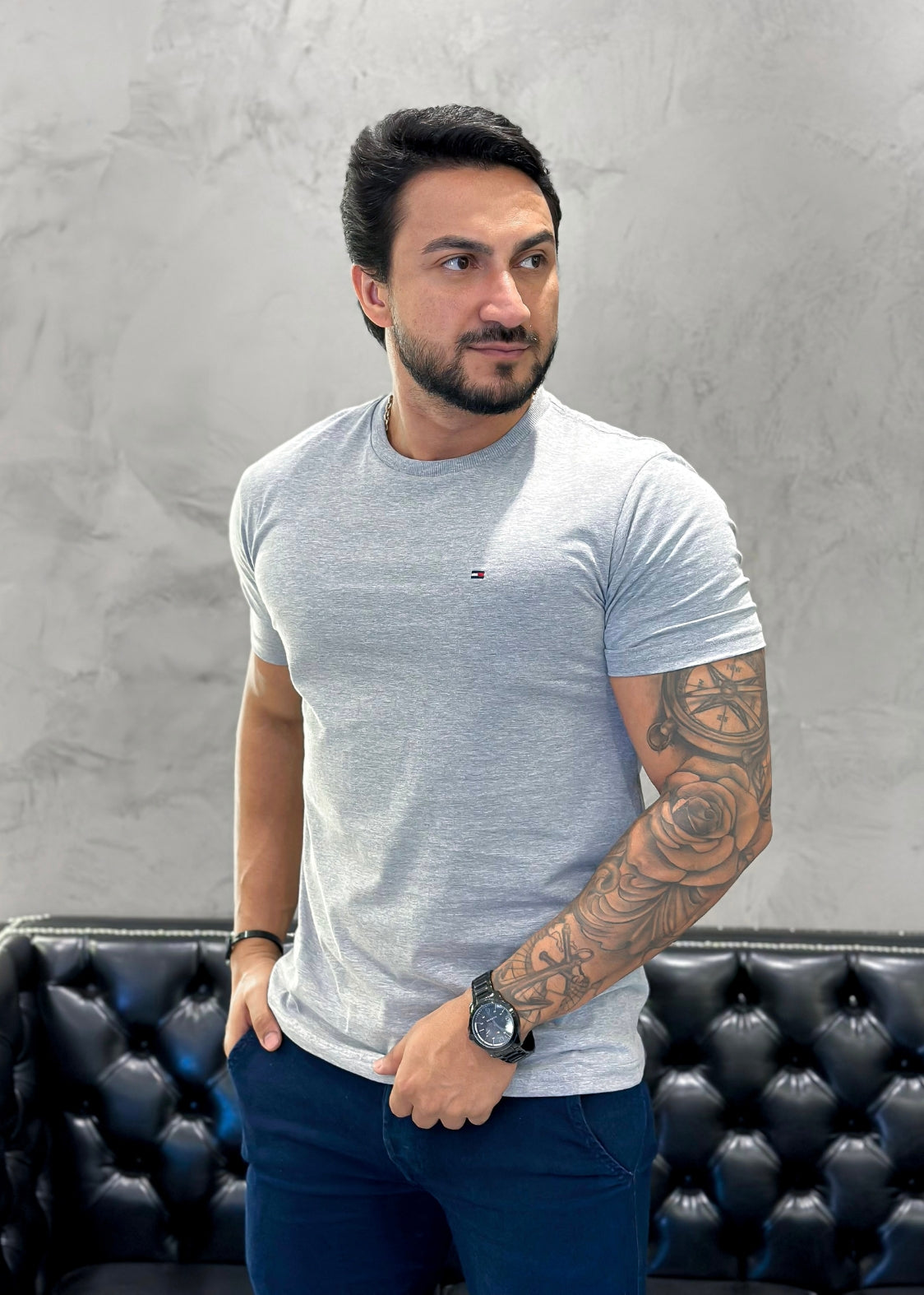 T-Shirt Básica Cinza