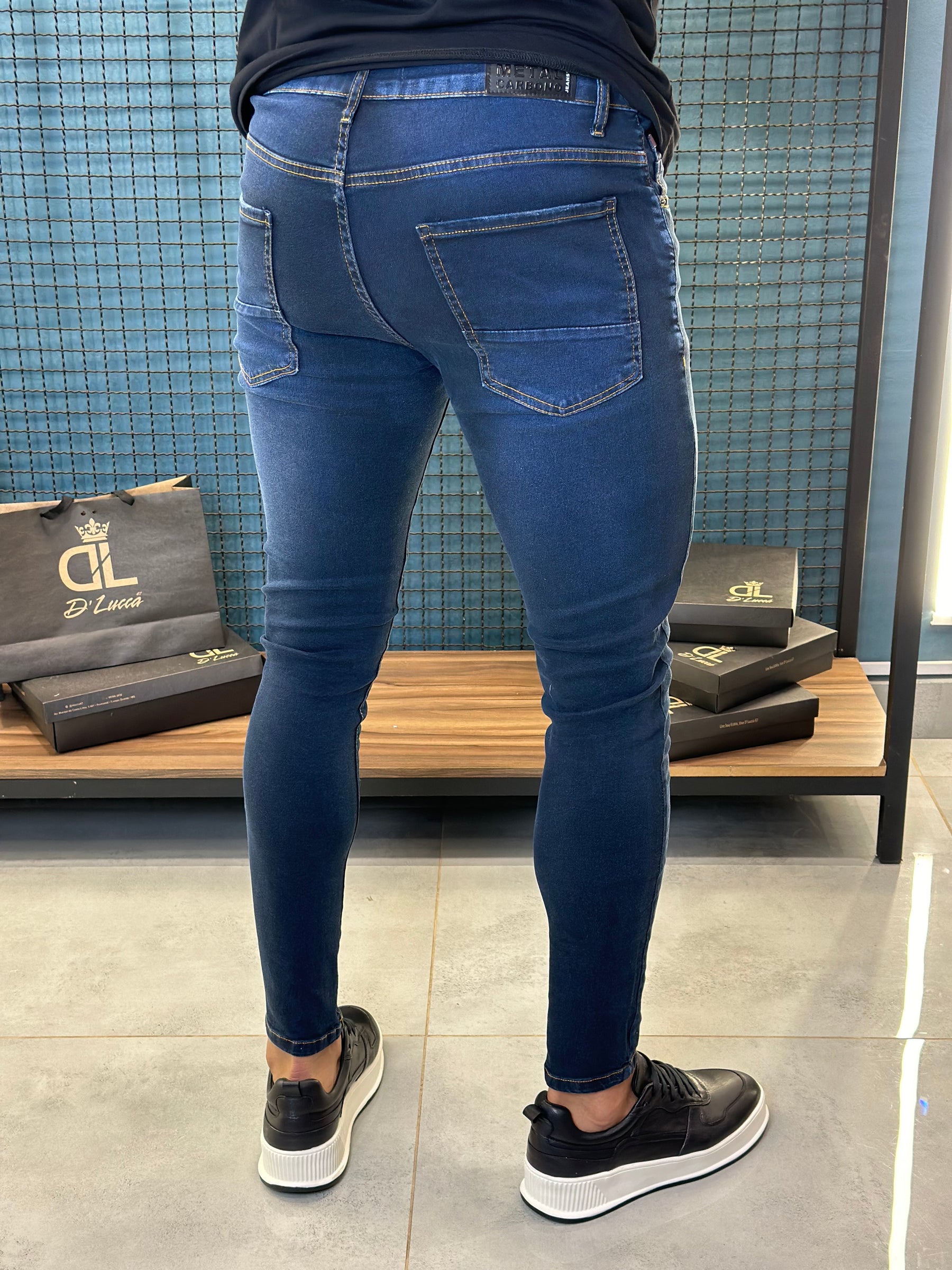 Calça Jeans Slim Fit