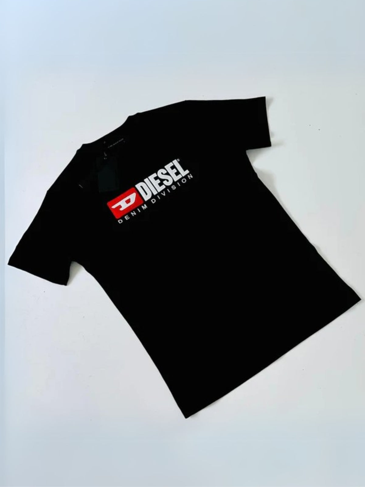 T- Shirt BÁSICA DIESEL PRETA