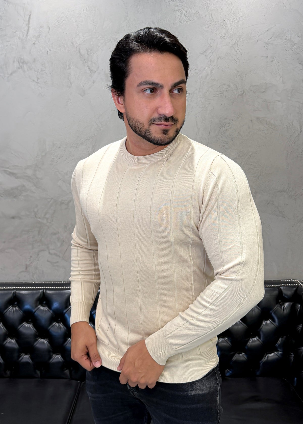 Suéter em Tricô Canelada Bege