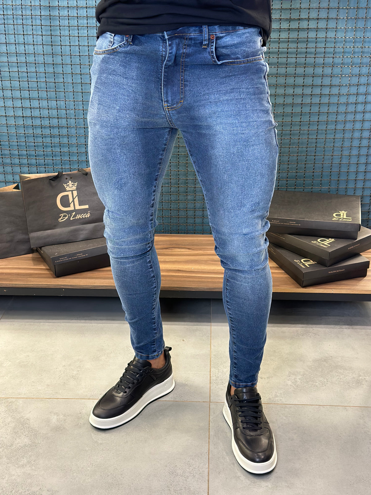 Calça Jeans Slim Fit
