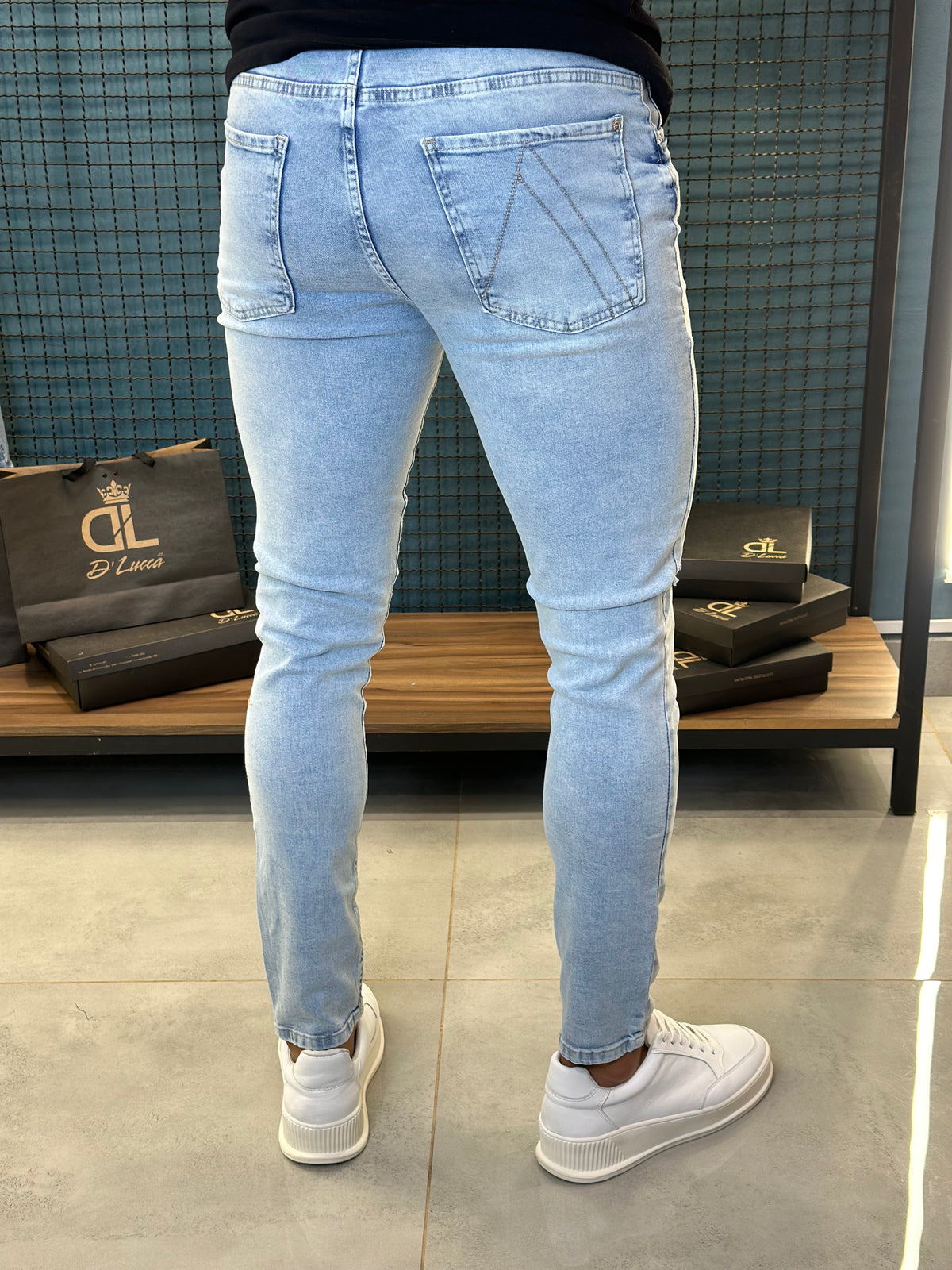 Calça Jeans Slim Fit