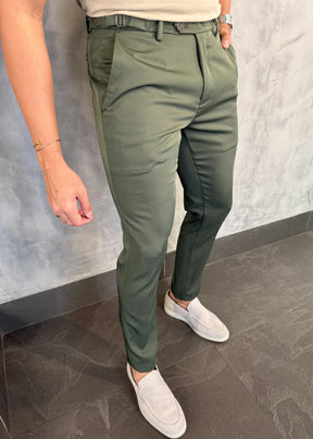 Calça Alfaiataria DL67 com Ajuste Lateral Militar