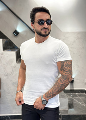 T-Shirt Básica BRANCA