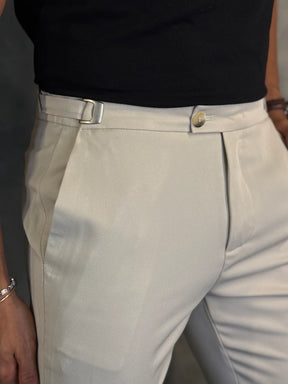 Calça Alfaiataria DL67 c/ Ajuste Lateral Areia VIENA