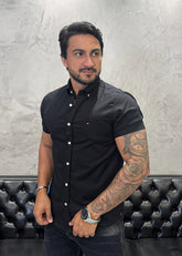 Camisa T. H.  M/Curta Preto