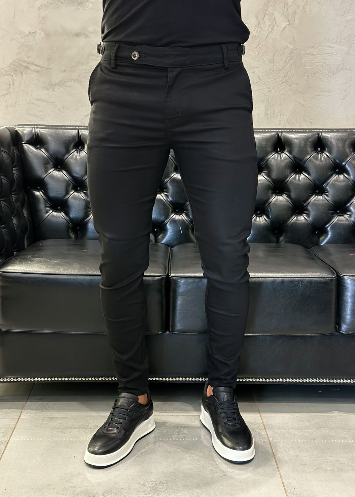 Calça Alfaiataria c/ Ajuste Preta Sarja