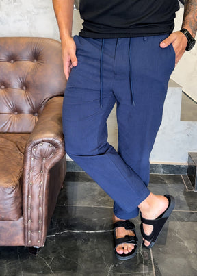 Calça em Linho Marinho