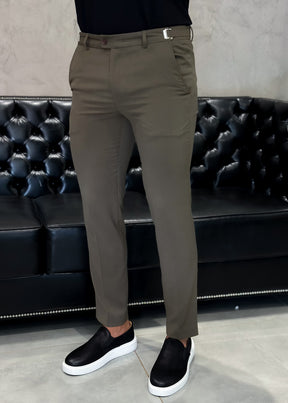 Calça Alfaiataria DL67 com Ajuste Lateral Musgo