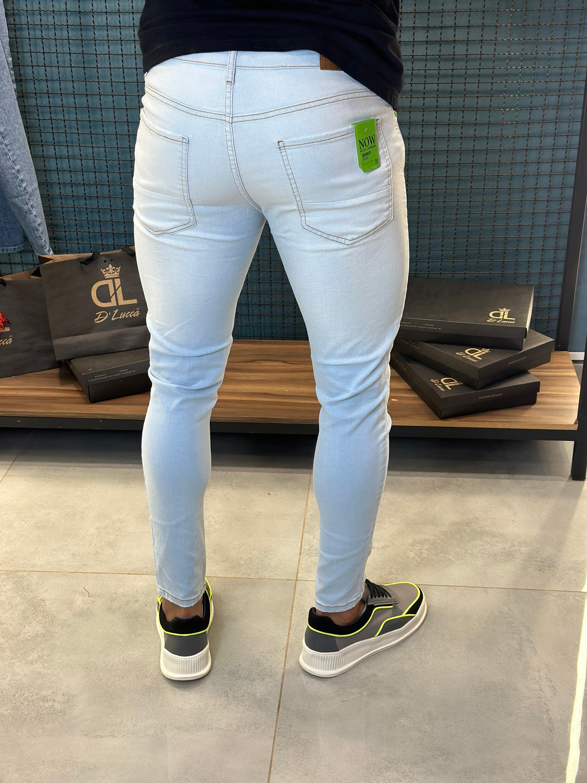 Calça Jeans Slim Fit