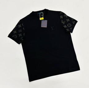 T-Shirt LV detail Preto