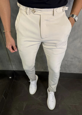 Calça Alfaiataria DL67 com Ajuste Lateral Areia