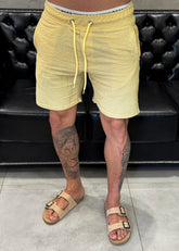 Short Tricot Pespontado Mostarda