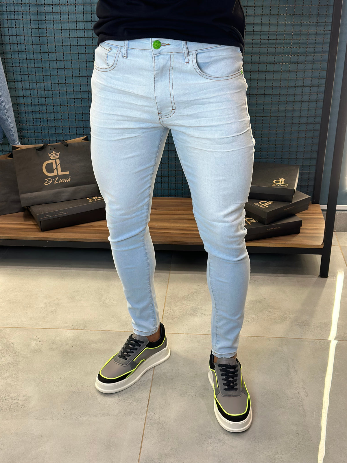 Calça Jeans Slim Fit