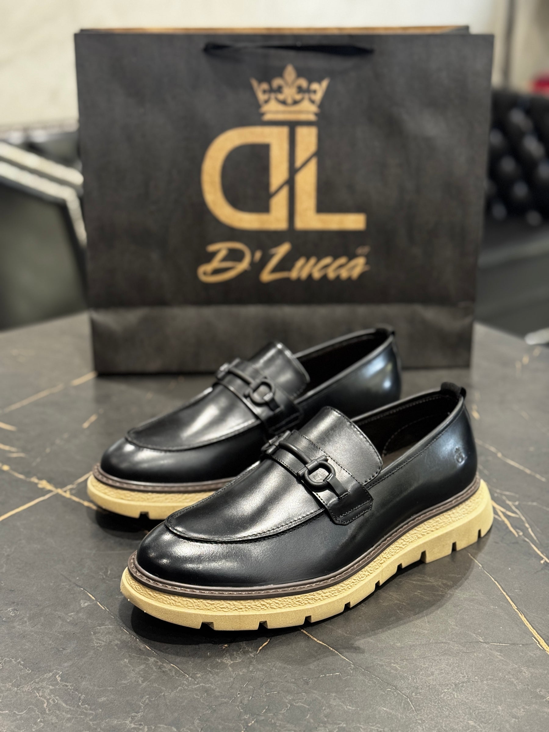 Loafer Tractor DL67 Preto c/ Natural