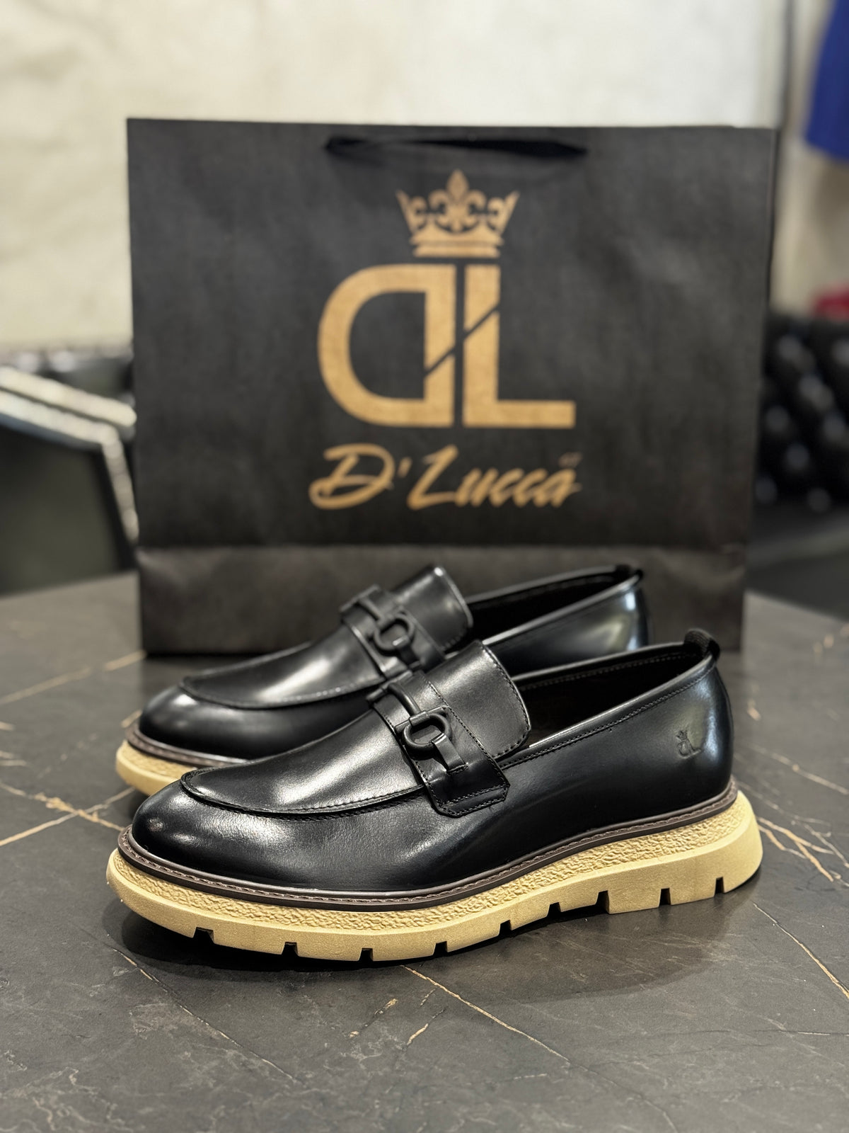 Loafer Tractor DL67 Preto c/ Natural