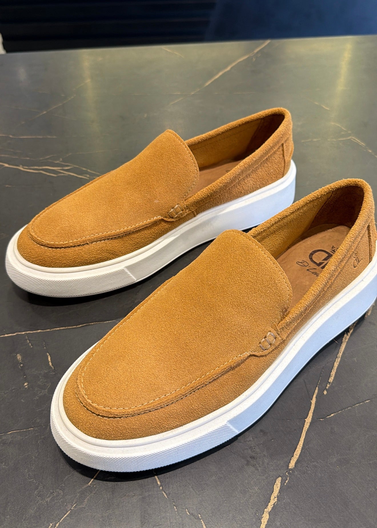 Loafer DL67 Caramelo