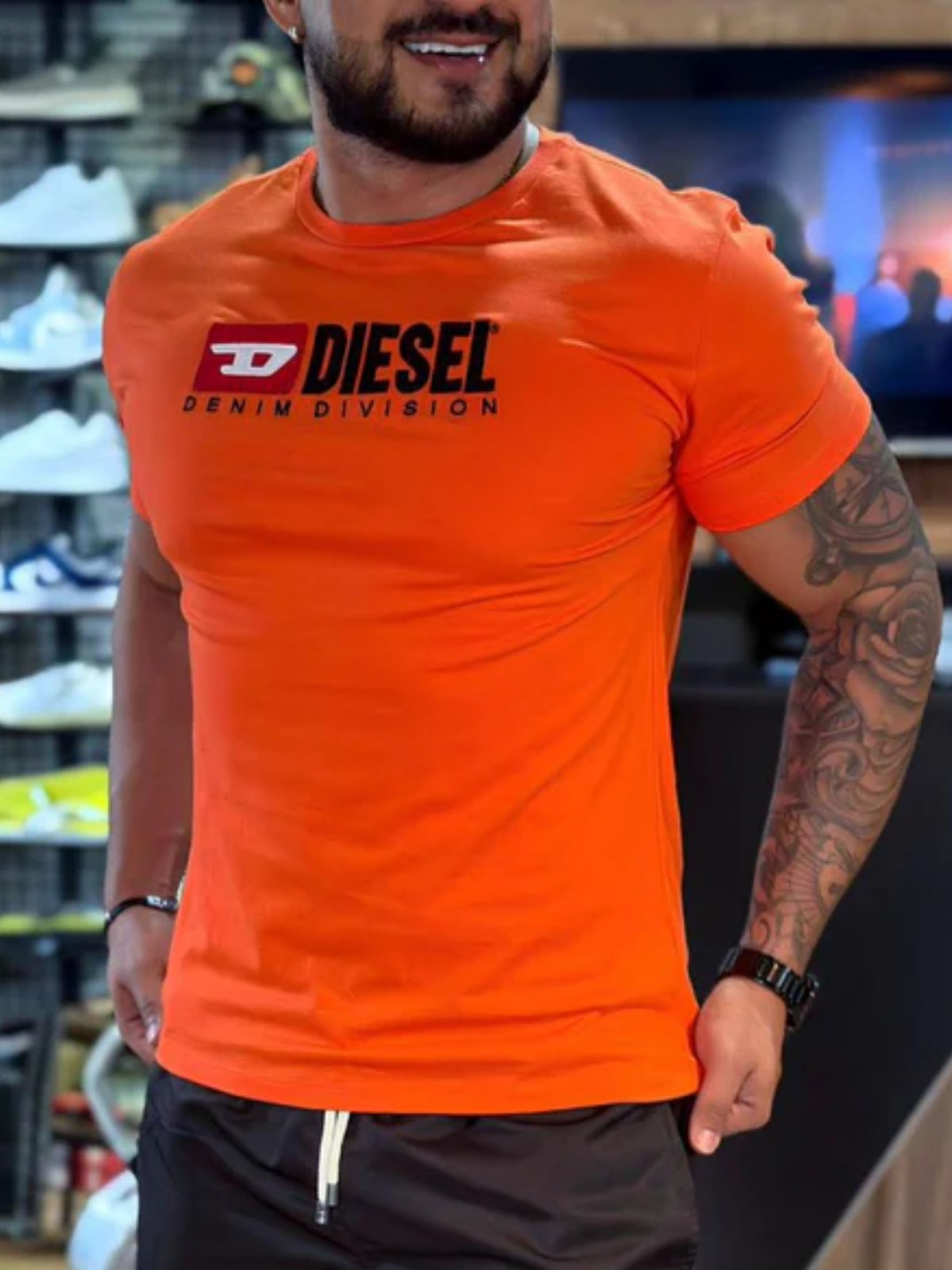 T- Shirt DETAIL DIESEL LARANJA
