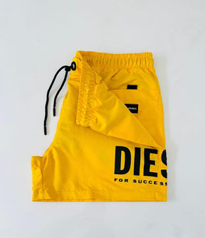 Short Diesel Assinatura Estampado Amarelo